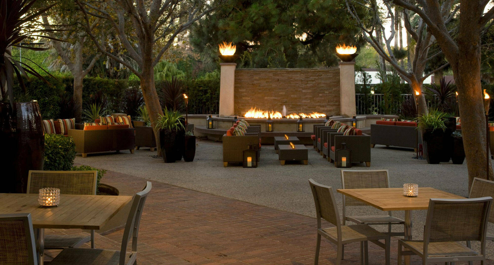 Warner Center Marriott Woodland Hills Hotel Los Angeles Restaurant photo